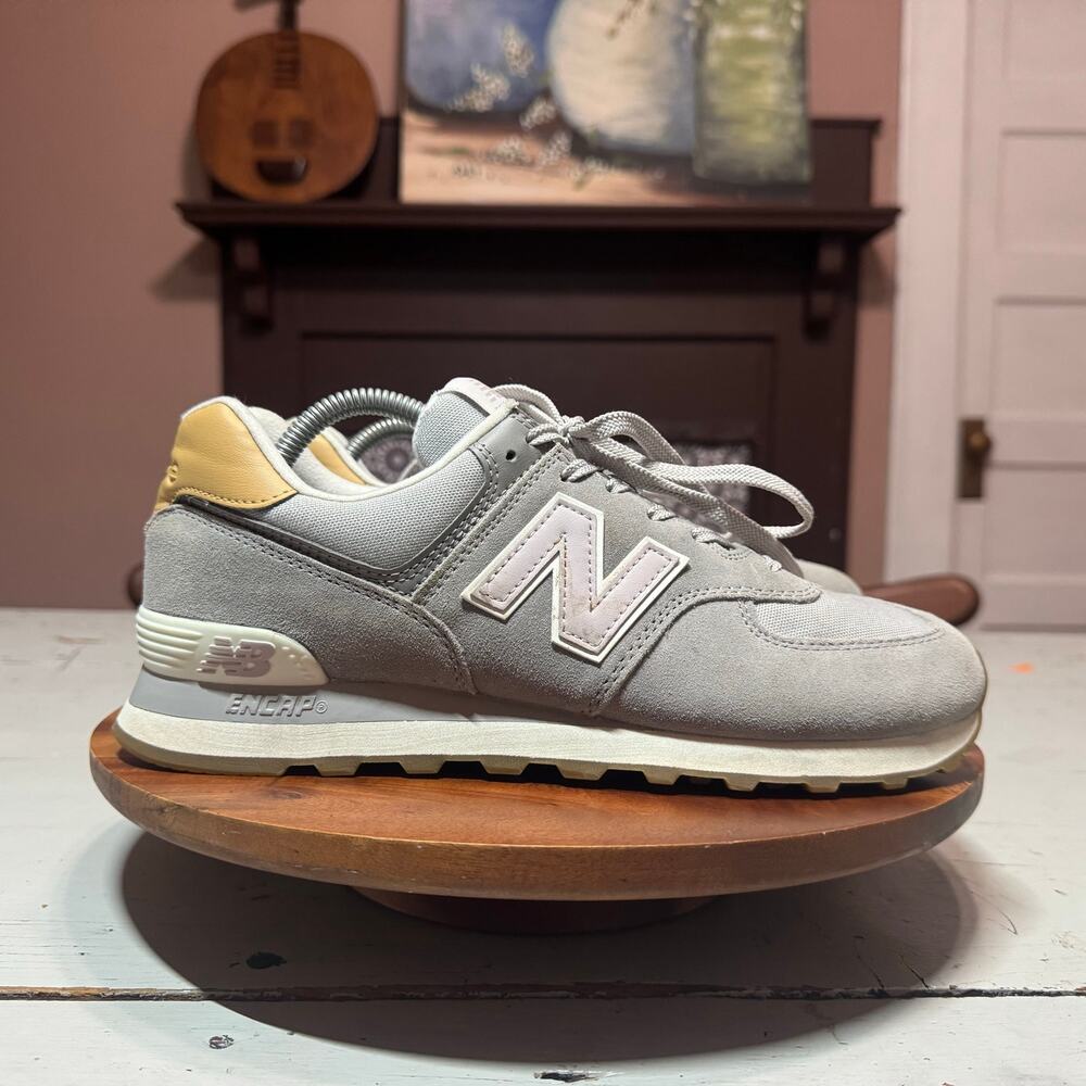 New Balance 574 Womens Size 10.5 Gray Sneaker Shoes